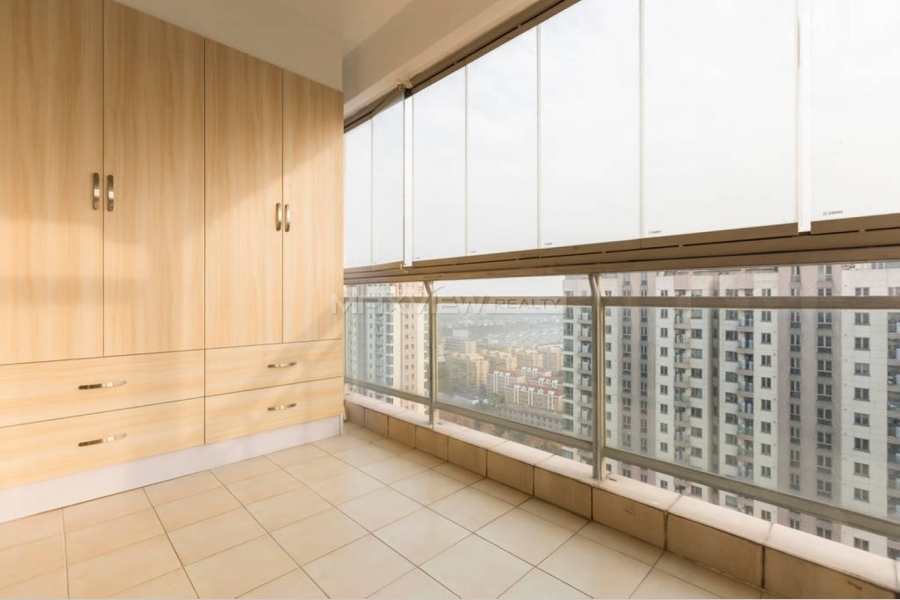 Apartments for rent in Shanghai Yanlord Town 4bedroom 198sqm ¥30,000 SH016939