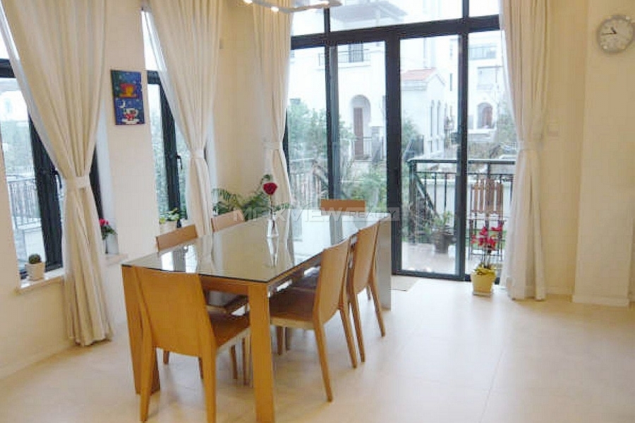 Rent a house in Shanghai Eastern Villa 5bedroom 390sqm ¥35,000 PDV00061