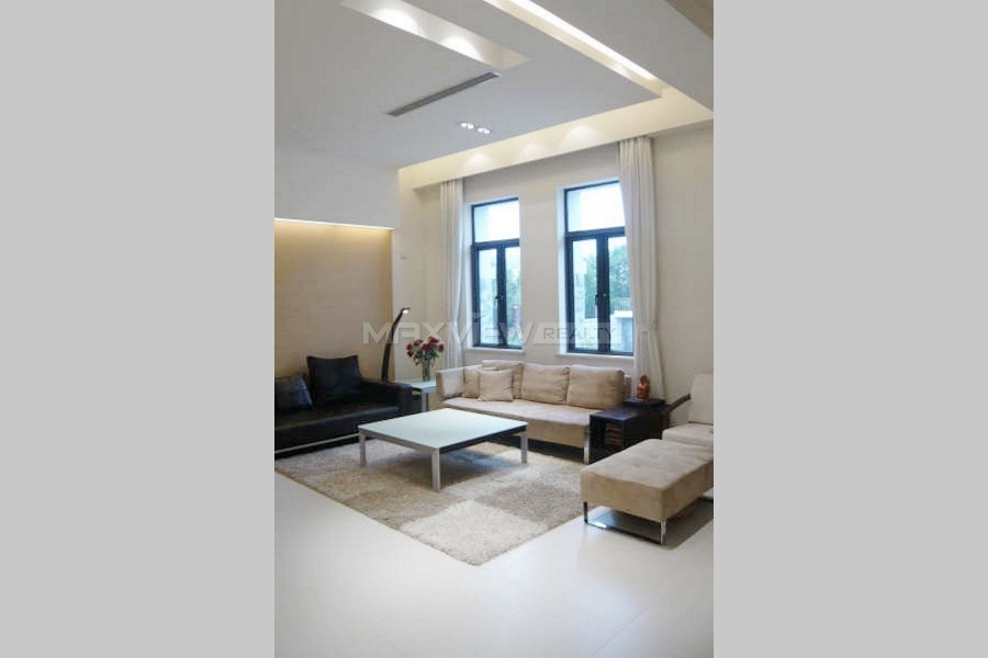 Rent a house in Shanghai Eastern Villa 5bedroom 390sqm ¥35,000 PDV00061