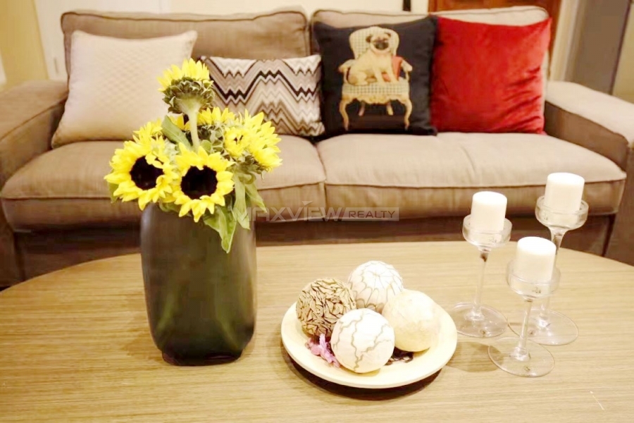Shanghai house rent on Nan Chang Road 2bedroom 115sqm ¥22,000 SH016978