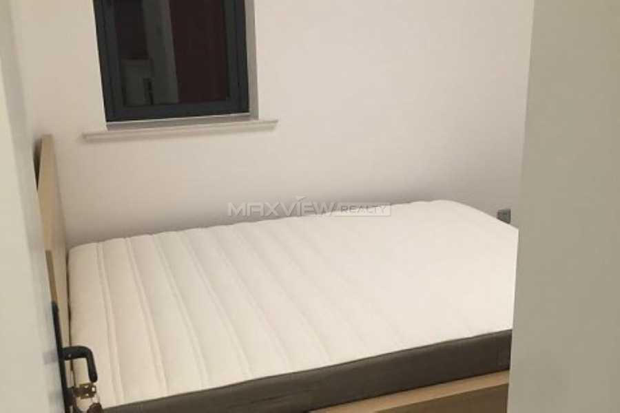 Shanghai house rent on Beijing W. Road  2bedroom 80sqm ¥18,000 SH016991