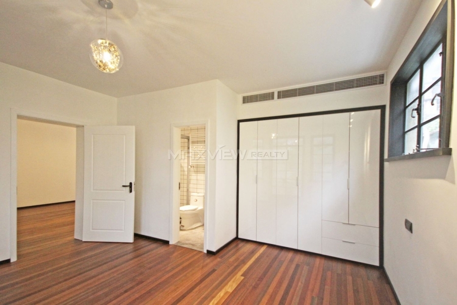 Shanghai house rent on Anting Road 2bedroom 130sqm ¥28,000 SH017016 
