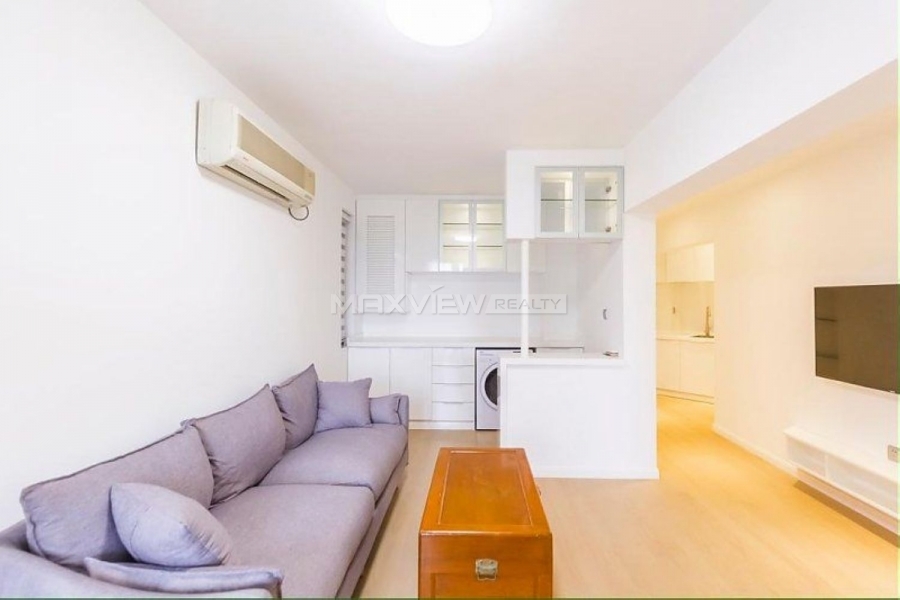 Rent a house in shanghai on Huashan Road 2bedroom 90sqm ¥16,800 SH017028