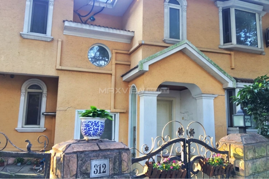 Shanghai house rent Jiushi Western Suburban Garden 4bedroom 300sqm ¥25,000 QPV00832