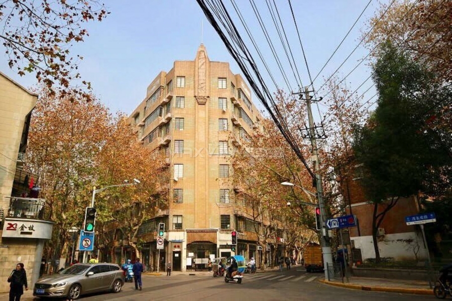 Shanghai house rent on Nan Chang Road 3bedroom 230sqm ¥30,000 SH017070