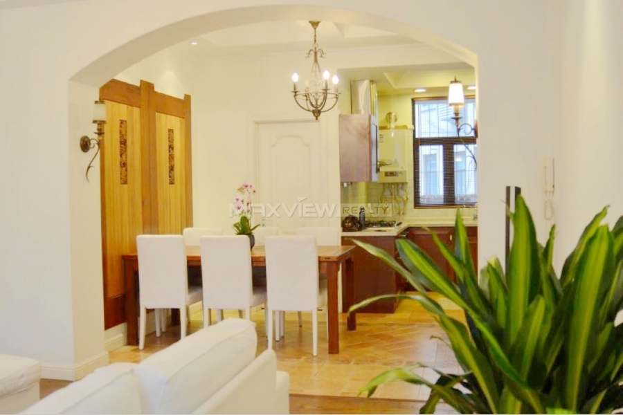 Shanghai renton Huaihai M. Road 2bedroom 140sqm ¥26,000 SH015411