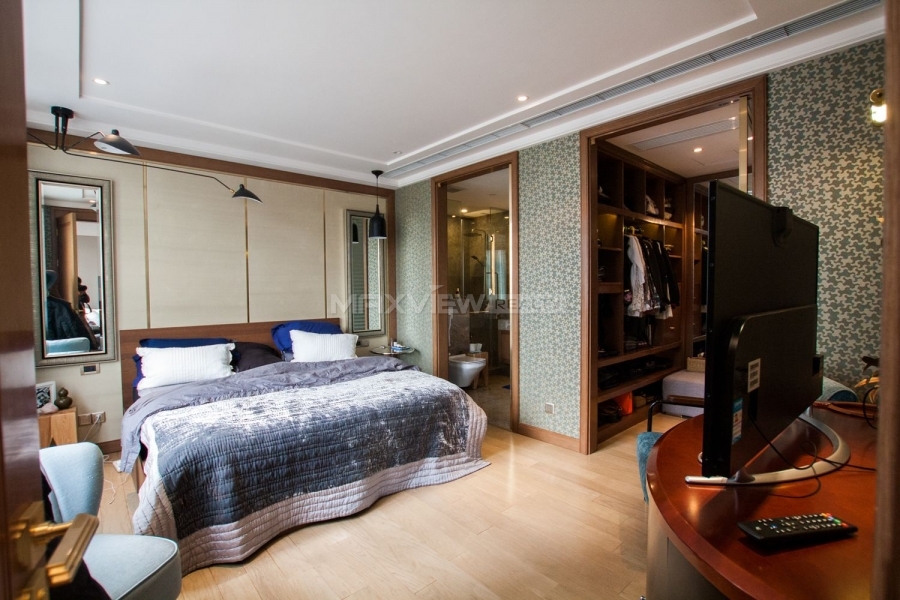 Shanghai houses for rent on Huaihai M. Road 2bedroom 142sqm ¥32,000 SH008870