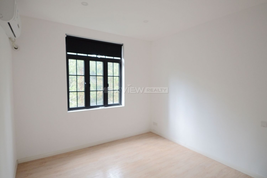 Shanghai property on Huaihai M. Road 3bedroom 120sqm ¥18,000 SH017130