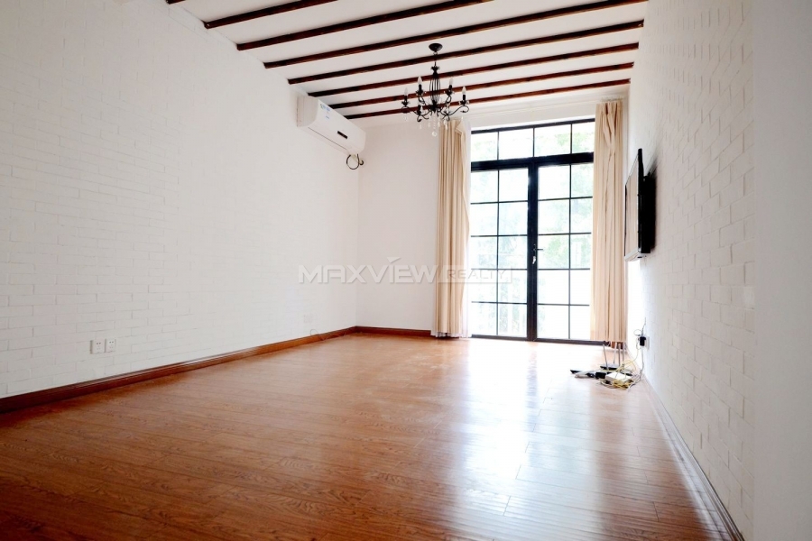 Shanghai property on Huaihai M. Road 3bedroom 120sqm ¥18,000 SH017130