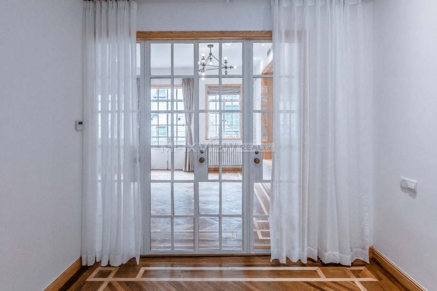 Shanghai house rent on Tian Ping Road  1bedroom 50sqm ¥18,000 SH017144