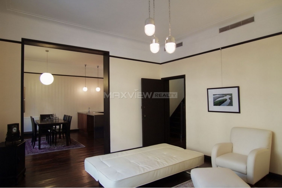 Lane House for rent on Dagu Road 6bedroom 300sqm ¥70,000 SH017156