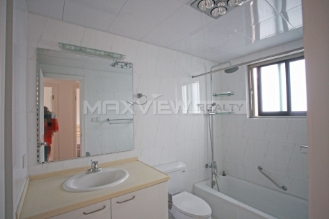 Rent a house in Shanghai at Green Valley Villa 4bedroom 205sqm ¥45,000 SH017157