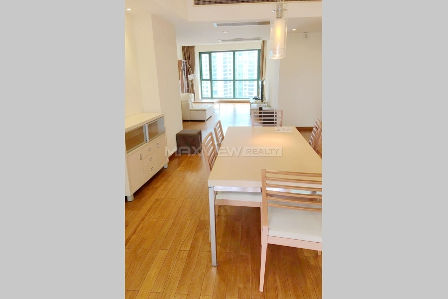 Rent apartment in Shanghai Yanlord Garden 4bedroom 227sqm ¥42,000 PDA05223