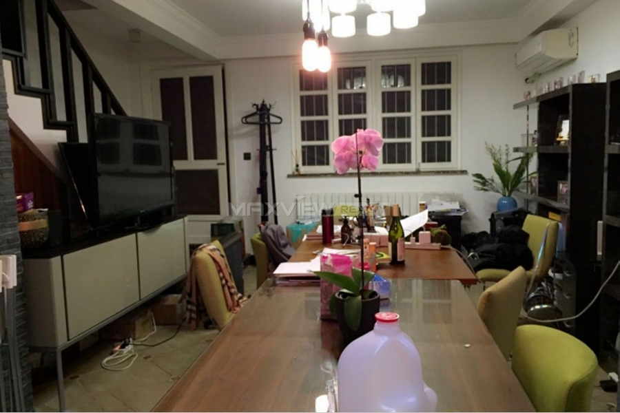 Rent a house in Shanghai on Anxi Road 2bedroom 120sqm ¥28,000 SH017181