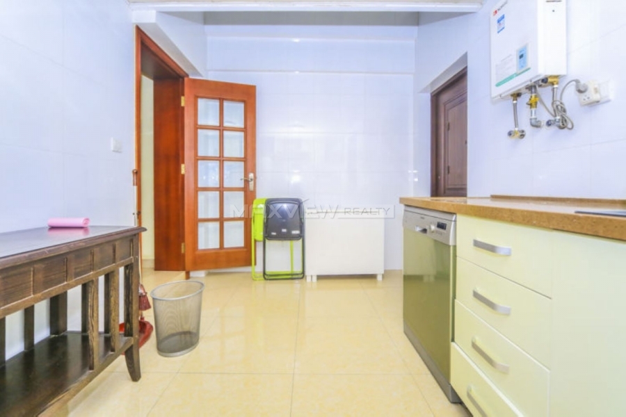 Shanghai house rent on Xiangyang S. Road 4bedroom 180sqm ¥66,000 L00937