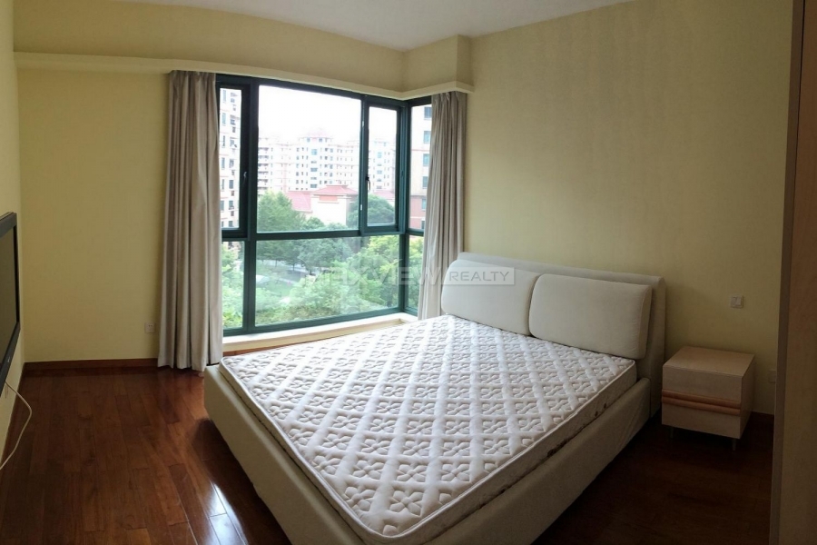 Apartments Shanghai Yanlord Garden 4bedroom 227sqm ¥36,000 PDA03689