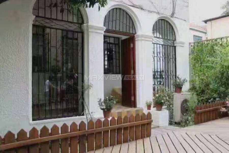 Shanghai houses for rent on Huashan Road 3bedroom 150sqm ¥42,000 SH017028