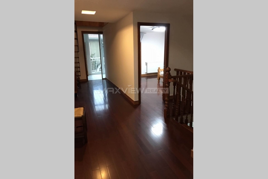 Rent a house in Shanghai Jiushi Western Suburban Garden 5bedroom 224sqm ¥22,000 SH017279