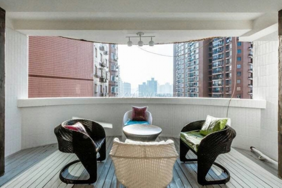 Old Apartment rental Shanghai on Yanqing Road 4bedroom 200sqm ¥26,000 SH017285