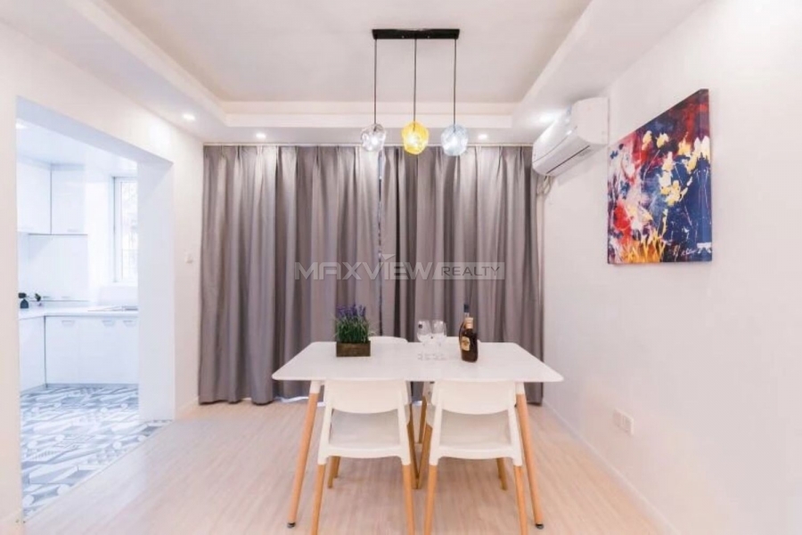 Rent a house in Shanghai on Yanan W. Road 4bedroom 150sqm ¥23,000 SH017287