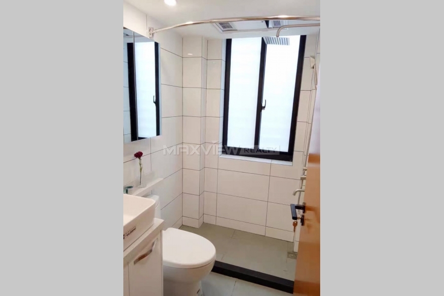 Rent a house in Shanghai on Yanan W. Road 2bedroom 100sqm ¥20,000 SH017307