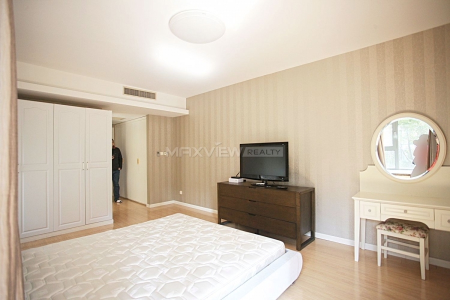 Apartments for rent in Shanghai Rich Garden 3bedroom 184sqm ¥28,000 SH011013