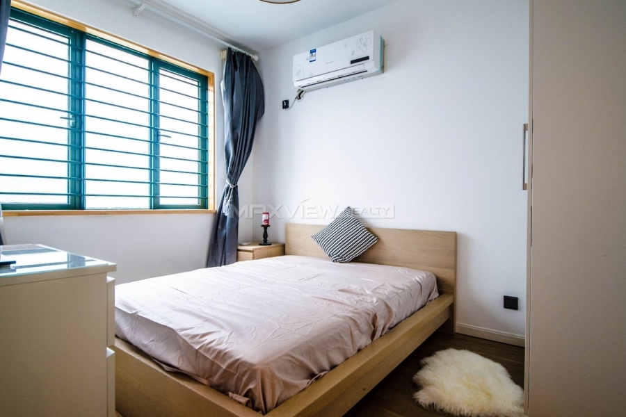 Shanghai apartment rental on Yanan M. Road 3bedroom 150sqm ¥35,000 SH014226