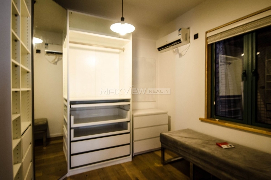 Shanghai apartment rental on Yanan M. Road 3bedroom 150sqm ¥35,000 SH014226