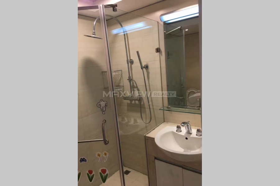 Apartment in Shanghai New Westgate Garden 2bedroom 120sqm ¥20,000 HPA01021