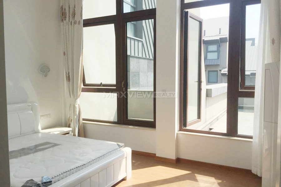 Rent a house in Shanghai Modern Villa 4bedroom 347sqm ¥42,000 QPV00912