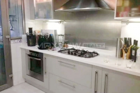 Rent an apartment in Shanghai Lakeville at Xintiandi 3bedroom 220sqm ¥40,000 LWA00630D