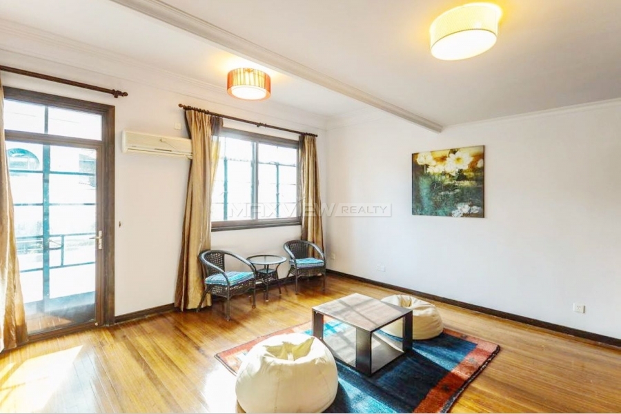 Shanghai house rent on Beijing W. Road  4bedroom 180sqm ¥45,000 SH017338