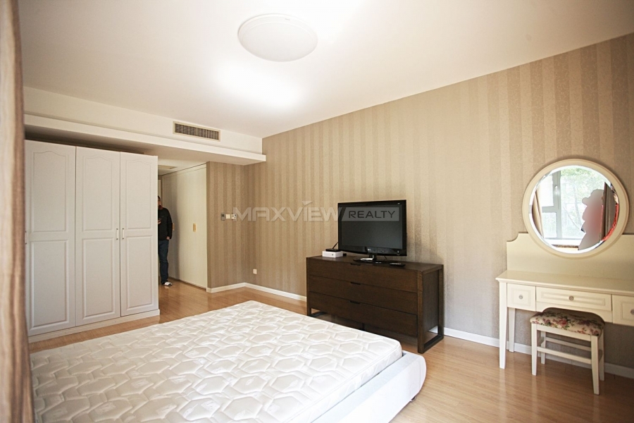 Rent an apartment in Shanghai Rich Garden 3bedroom 184sqm ¥28,000 SH017349