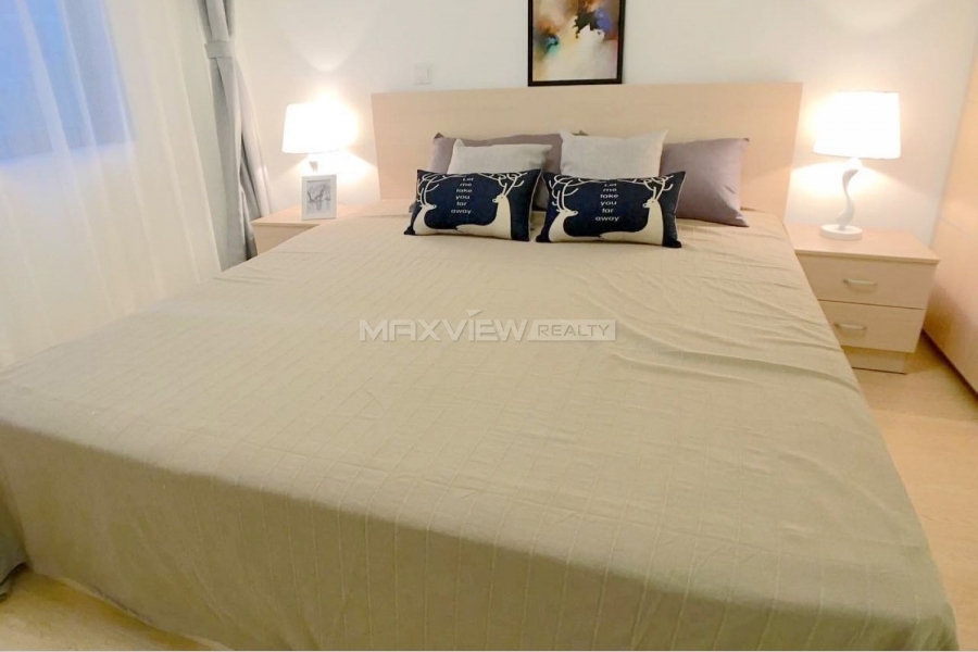 Apartments for rent in Shanghai on Xinzha Road 3bedroom 135sqm ¥20,000 SH017352