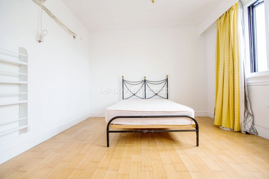 Shanghai apartment rent on Yongjia Road 4bedroom 200sqm ¥35,000 L00092