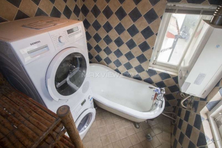 Shanghai apartment on Huaihai M. Road  2bedroom 93sqm ¥23,000 SH017365