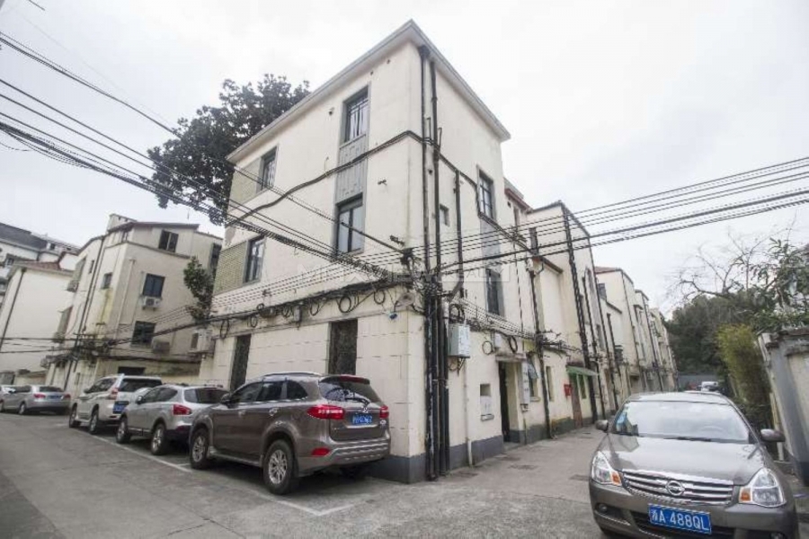 Shanghai apartment on Huaihai M. Road  2bedroom 93sqm ¥23,000 SH017365