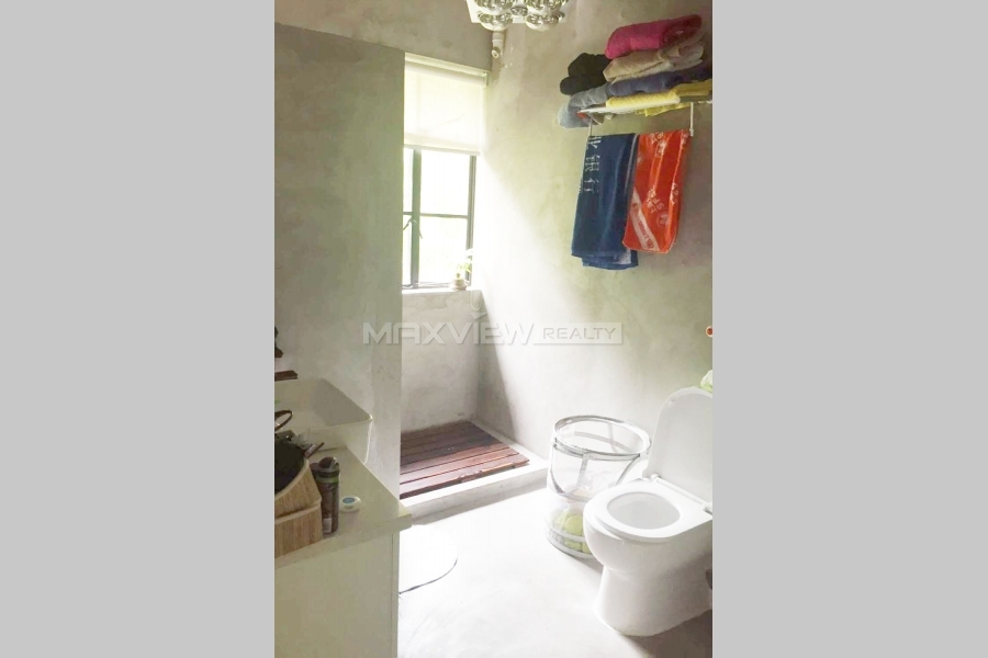 Shanghai houses for rent on Beijing W. Road  2bedroom 100sqm ¥21,000 SH017403