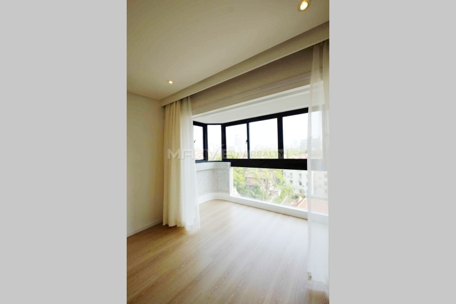 Shanghai old apartment rent on Gaoyou Road 4bedroom 170sqm ¥35,000 SH017416