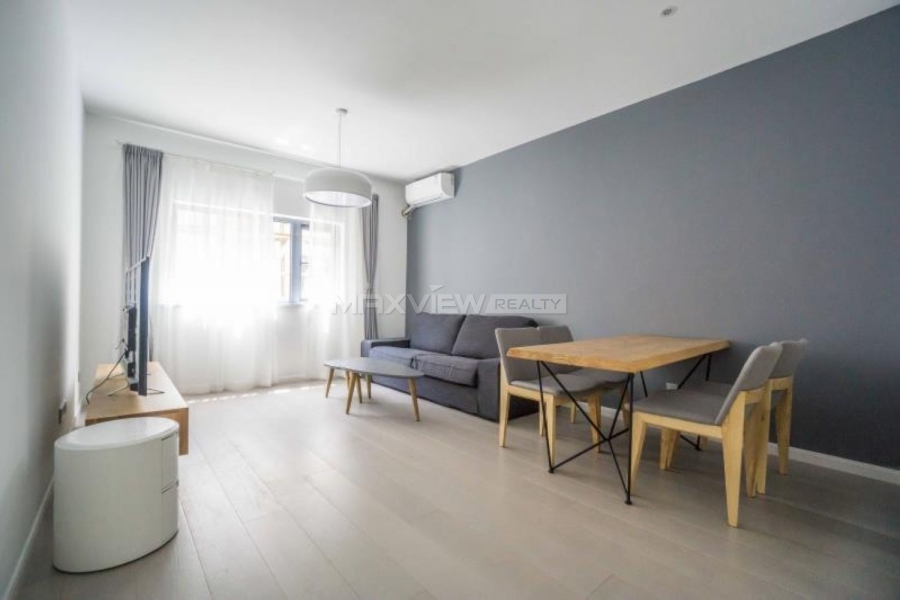 old apt rent Shanghai on Tianping Road 1bedroom 70sqm ¥16,000 SH017461