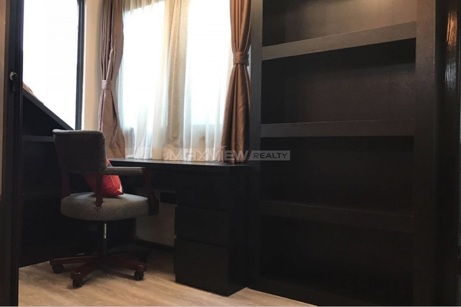 Old Lane House rent on Chongqing S. Road 2bedroom 97sqm ¥18,000 SH017474