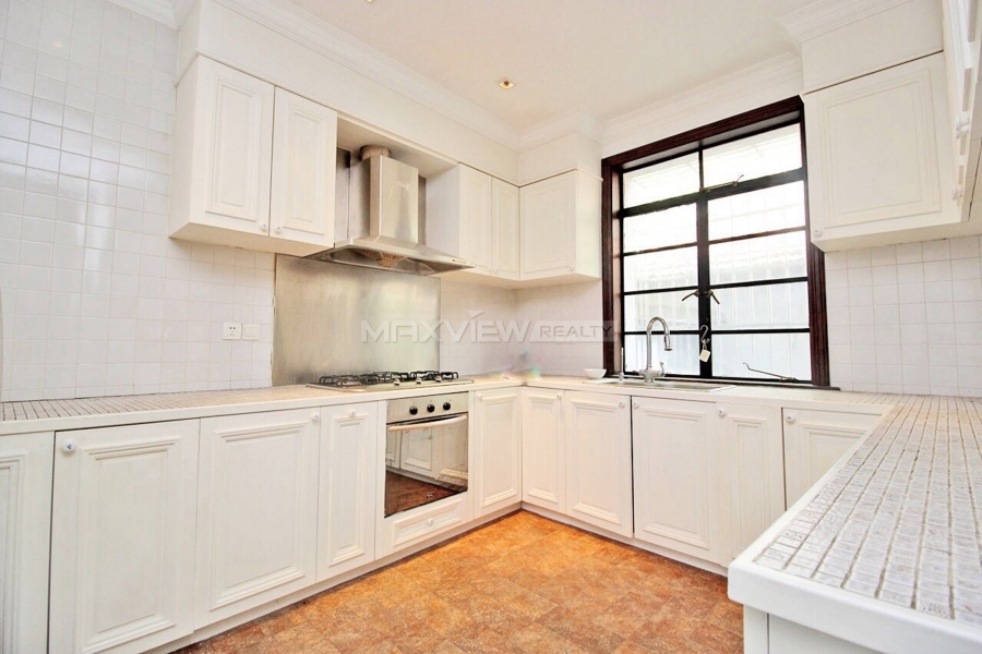 Zhonghuaxincun 4bedroom 200sqm ¥33,000 SH017641 