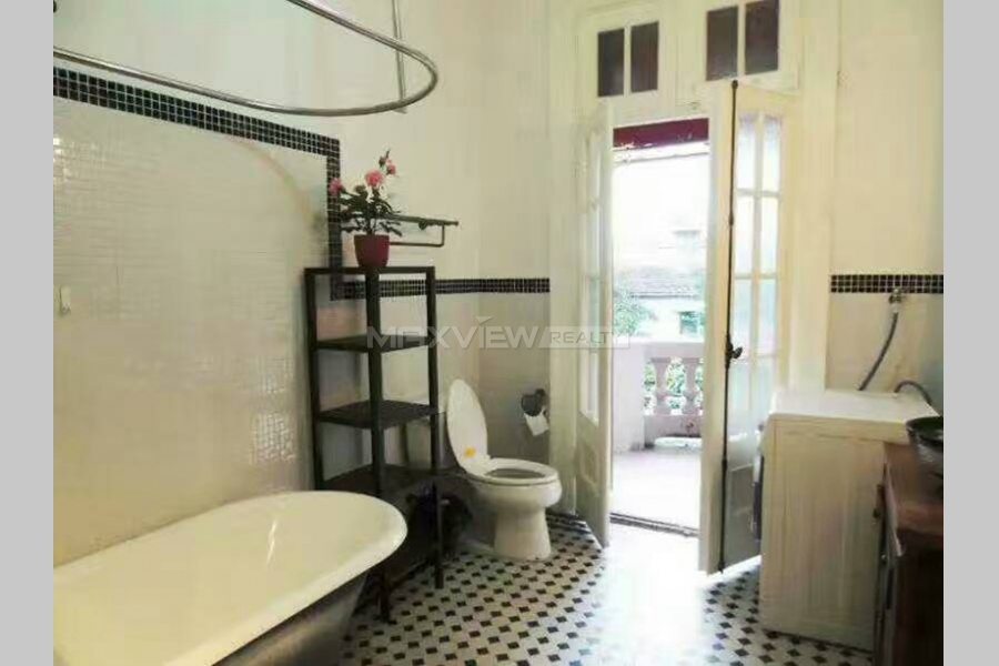 Old Lane House on Fuxing M. Road 2bedroom 135sqm ¥25,000 SHR0006