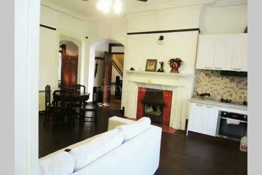 Old Lane House on Fuxing M. Road 2bedroom 135sqm ¥25,000 SHR0006