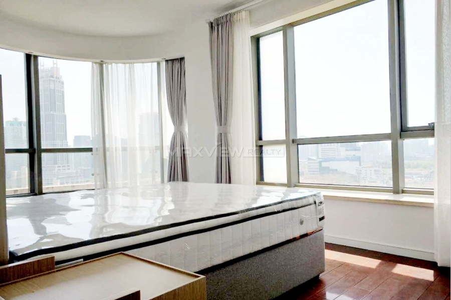 Rent an apartment in Shanghai Top of the City  4bedroom 163sqm ¥27,000 SHR0015
