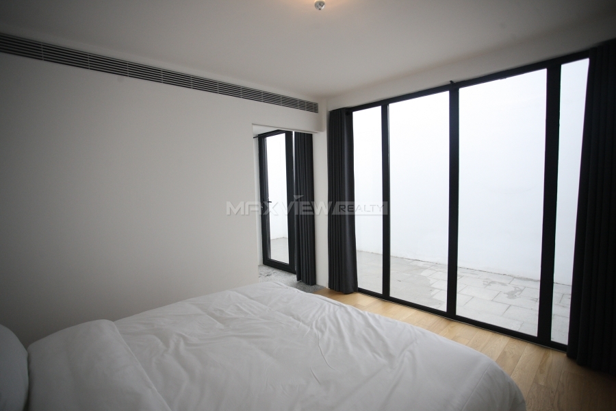 Base Living Songyuan 2 Bedroom Triplex Apartment with Terrace 2bedroom 161sqm ¥32,000 3D007