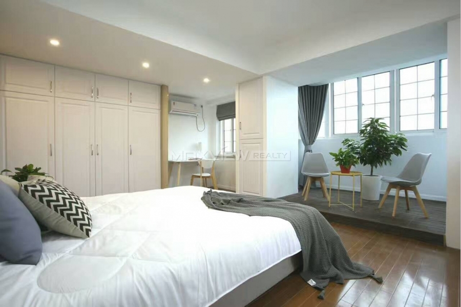 Shanghai old apartment rent on Xiangyang N. Road 3bedroom 170sqm ¥29,000 SHR0049