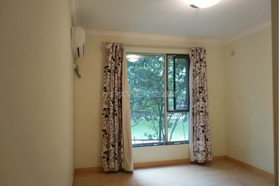 Shanghai apartment rent in Ladoll International City 3bedroom 200sqm ¥30,000 SHR0097