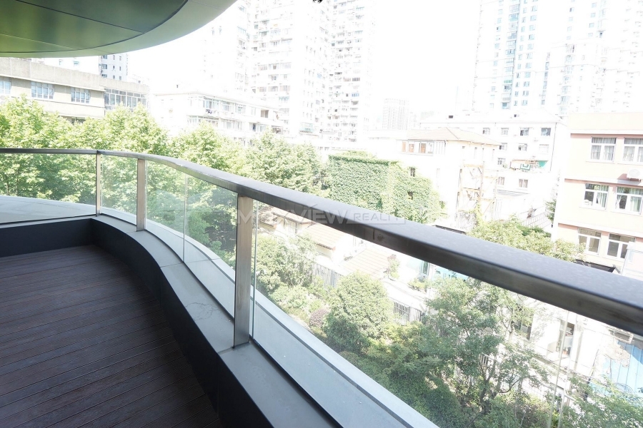 Apartment in Shanghai Rongyu Apartment 3bedroom 183sqm ¥34,000 SHR0108