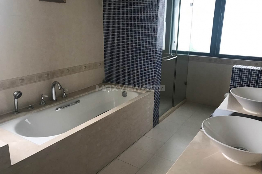 Shanghai houses for rent Lakeside Ville 湖畔佳苑 4bedroom 380sqm ¥45,000 SHR0113